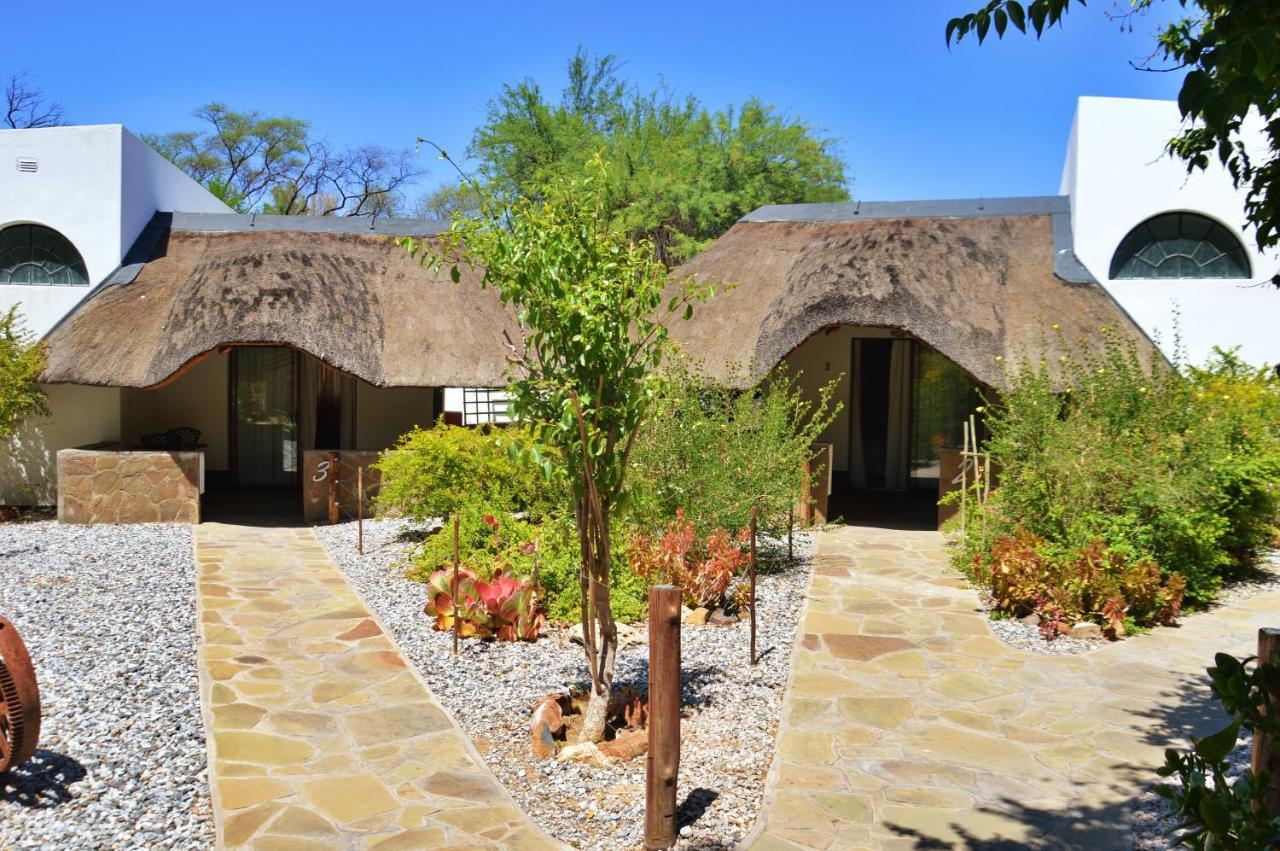 Central Hotel Omaruru Dış mekan fotoğraf