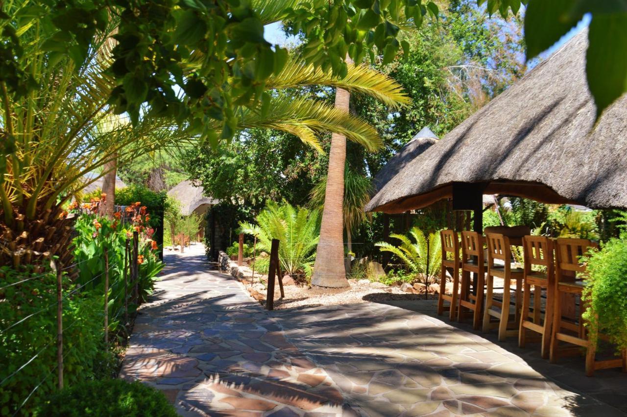 Central Hotel Omaruru Dış mekan fotoğraf