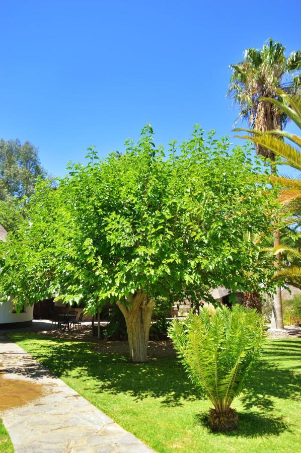 Central Hotel Omaruru Dış mekan fotoğraf